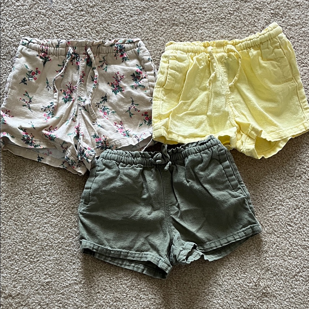 Old Navy Floral, Yellow, and Green Toddler Shorts